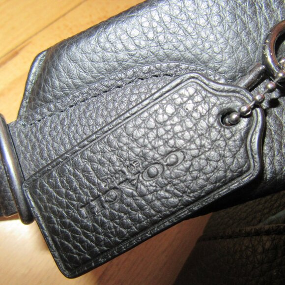 COACH PEBBLED LEATHER BACKPACK/EMBOSSED/GREEN & BLACK/HANG TAG! - Picture 9 of 13